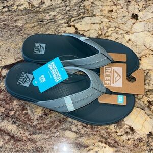 Reef Sandals NWT